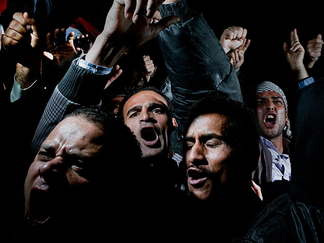 World Press Awards: Mubarak steps down by Alex Majoli