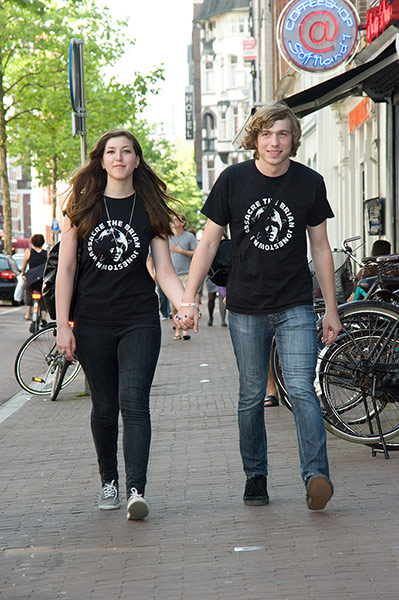 Big Picture: Couples: A couple dressed in matching t-shirts