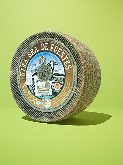 Gifts £10-£50: Villarejo cured manchego