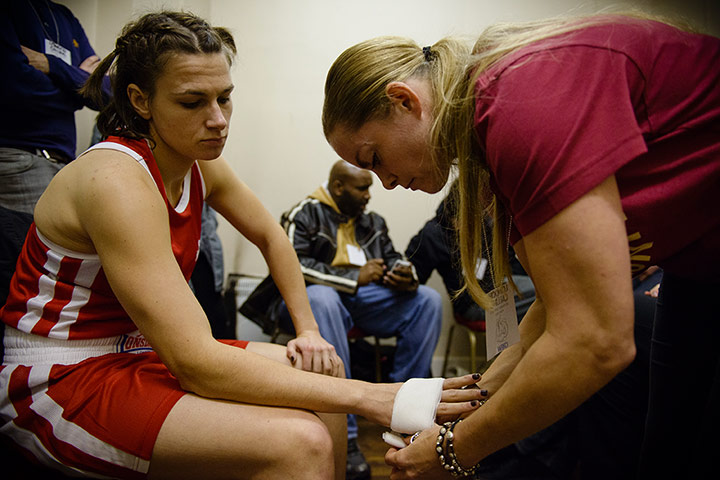 Lucy Fry gallery:  Lucy Fry has her hands wrapped