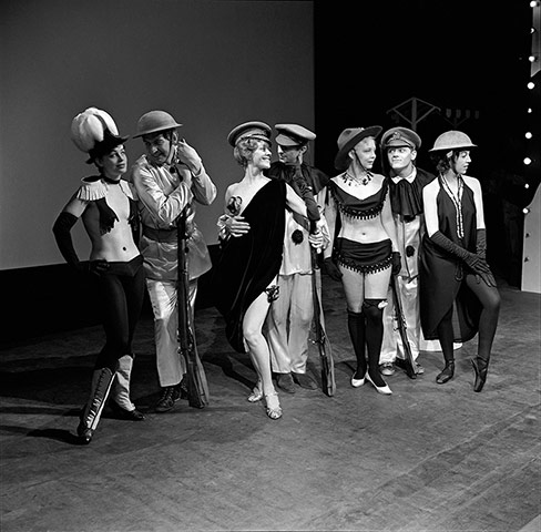 Douglas Jeffery: Oh! What a lovely war, 1963 