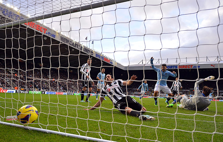 Newcastle United v Manchester City 
