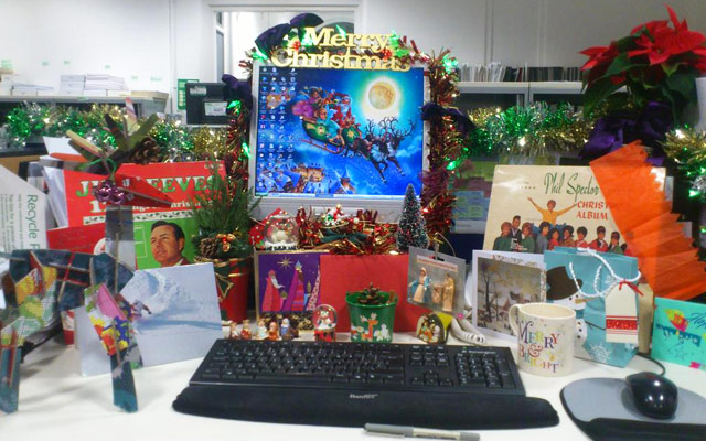 deckyourdesk: winning entry