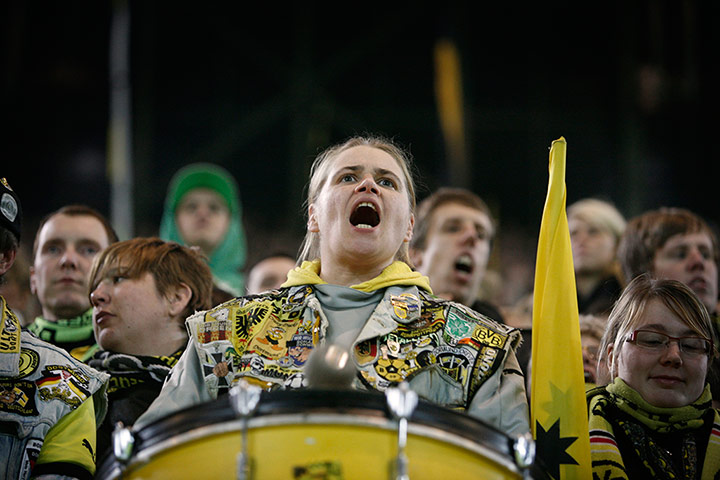 Borussia Dortmund: Female fan