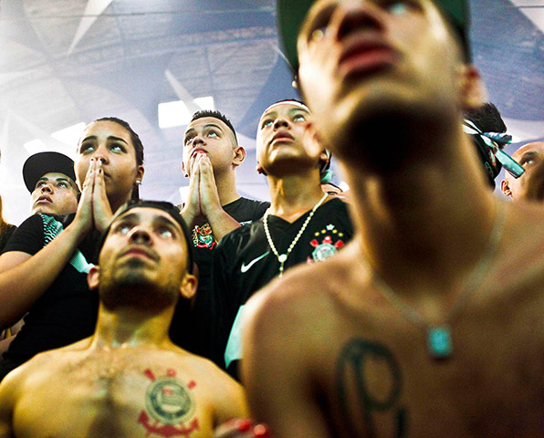 20 Photos: Corinthians soccer fans