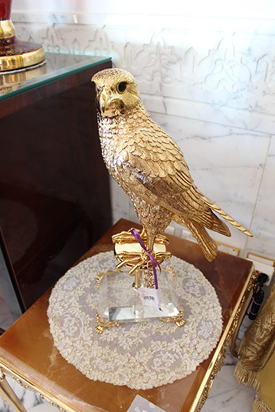 Ben Ali sell off: The Cleopatra exhibition space in Gammarth is being guarded