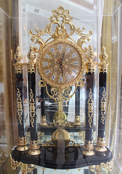 Ben Ali sell off: Many pieces come from the Ben Ali family palace