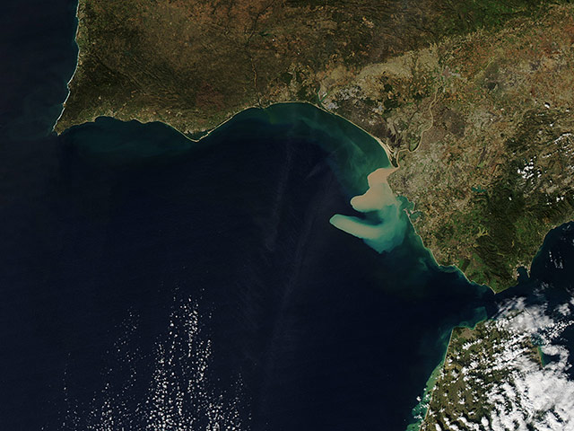 Satellite Eye on Earth: Sediment Plume from The Guadalquivir River empties into the Golfo de Cádiz 