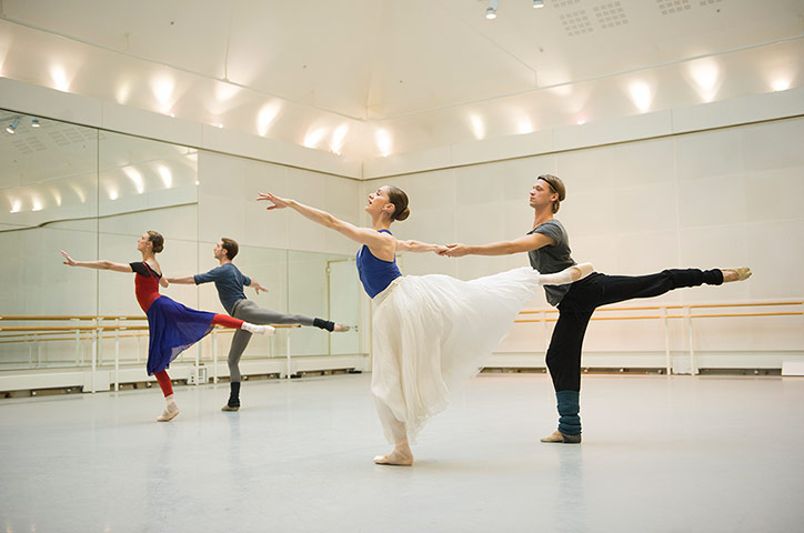 Royal Ballet: Rehearsals of In The Night at the Fonteyn Studio