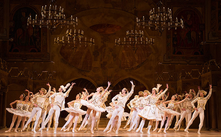 Royal Ballet: A scene from Raymonda Act lll