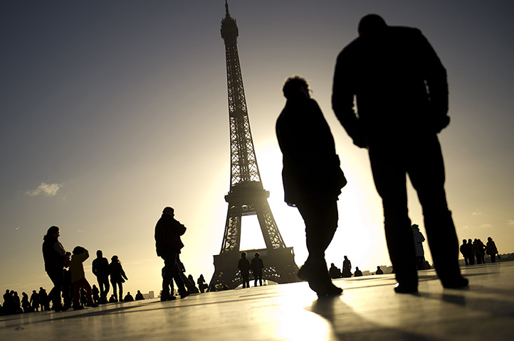 24 hours: Paris, France: Tourists walk in Trocadero Square