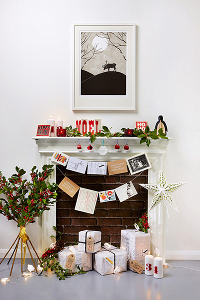 Homes: Christmas: Arrangement of Christmas cards