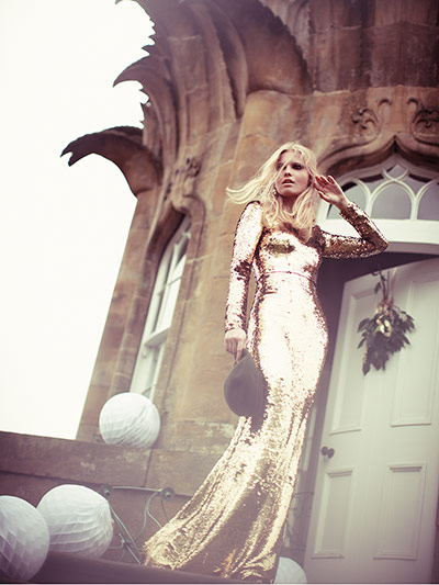 Gold and white:: Gold and white: seven different looks - in pictures