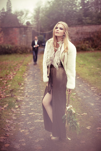 Gold and white:: Gold and white: seven different looks - in pictures