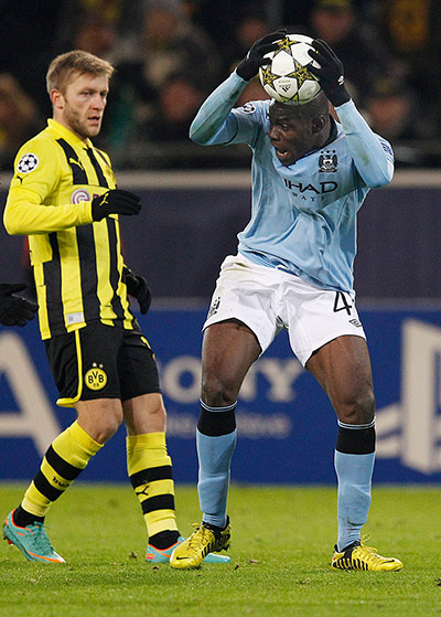 tuesday matchday 6 5: Balotelli throws the ball in anger