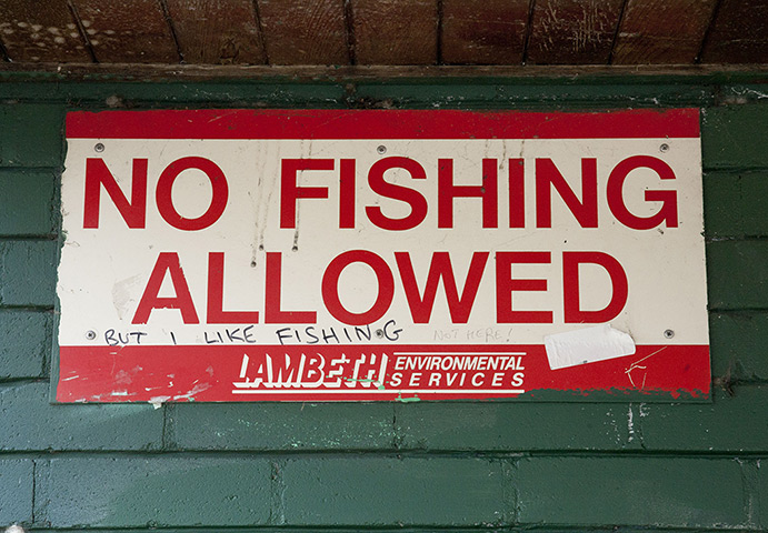 Shit London: No Fishing allowed
