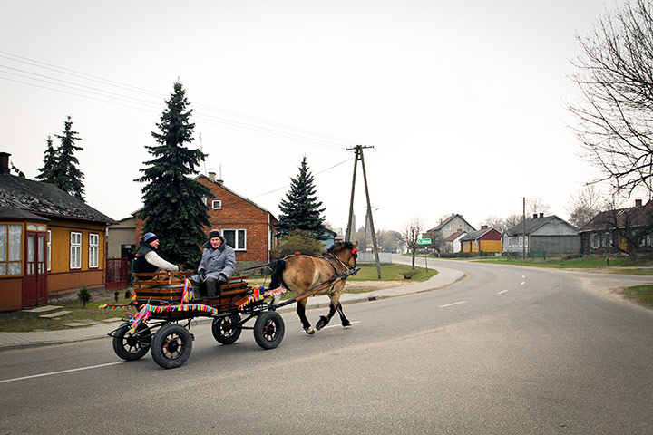 Your Pictures: quaint: A traditional cart in Poland, decorated for the holiday