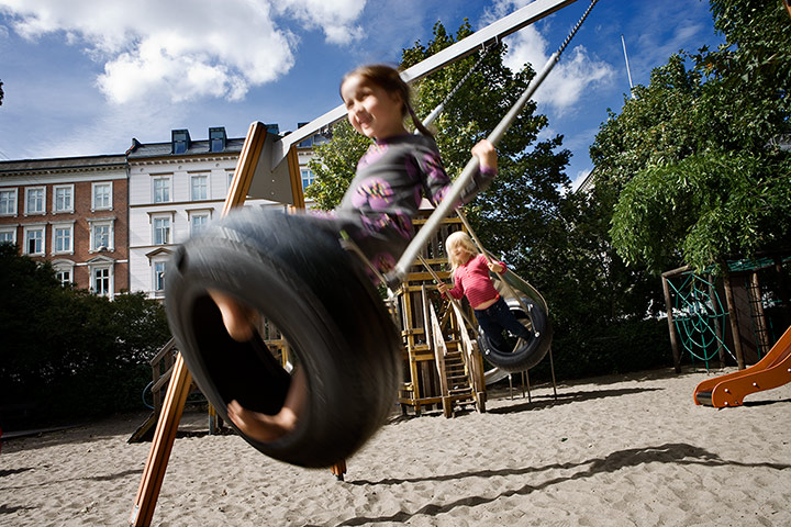 Healthiest cities: Kids Copenhagen tyre swing