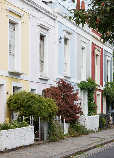 Homes neon: White and minimal London flat - the exterior