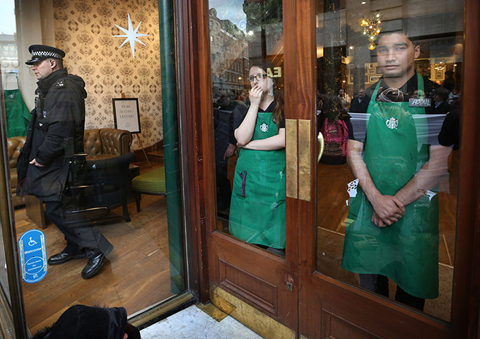 Starbucks: UK UNCUT Hold Day Of Protest Against Starbucks