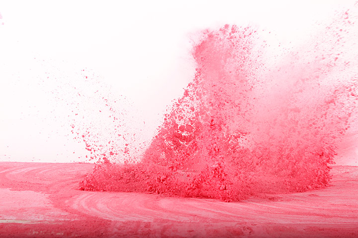 In pictures: splash: red powder