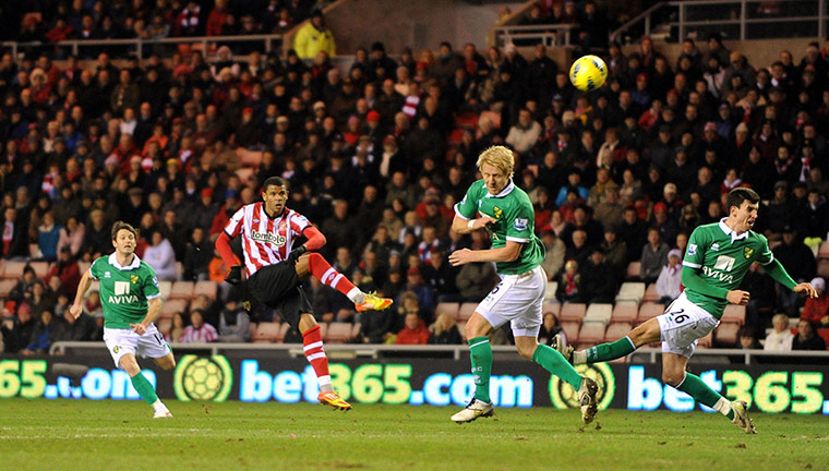 Wed Premier League: Fraizer Campbell scores for Sunderland against Norwich City