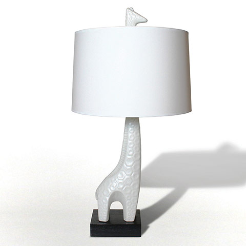 Animal homewares: giraffe lamp