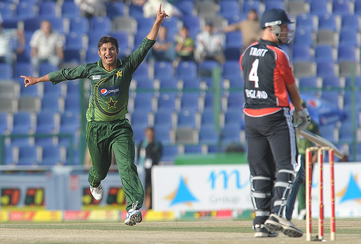 2nd ODI: Pakistan's Aizaz Cheema celebrates dismissing England's Jonathan Trott