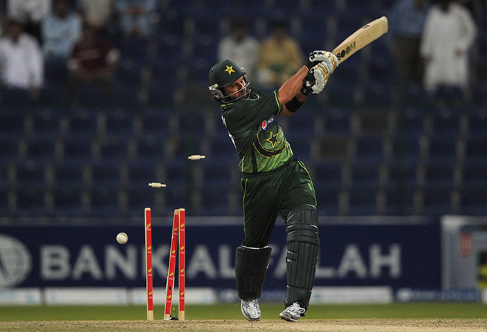 2nd ODI: Shahid Afridi of Pakistan is bowled by James Anderson of England