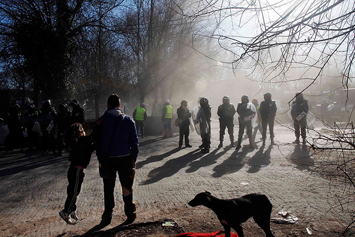 from the agencies: Susana Vera on the eviction of spanish gypsies from Puerta de Hierro