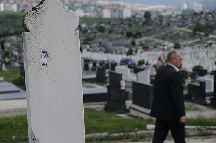 The Love of Books: THE LOVE OF BOOKS A Sarajevo Story 13