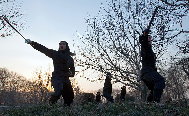 iran female ninjas: Handbags at dawn? No way