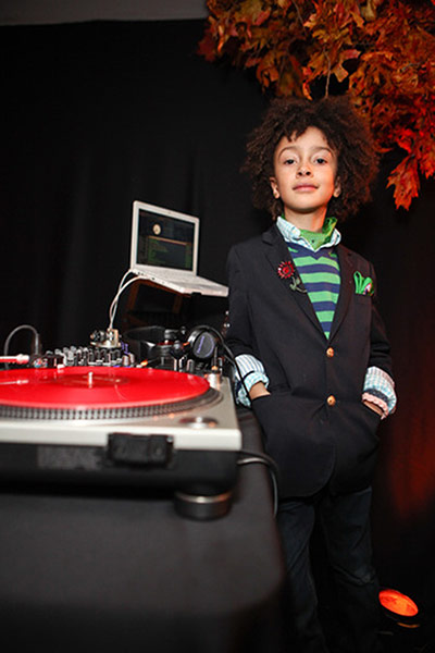 New York fashion week: 8-year-old DJ fashion week