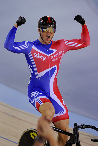 cycling saturday: Sir Chris Hoy wins gold in the Men's Kieren
