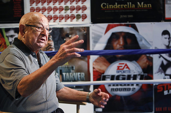 Angelo Dundee: Angelo Dundee at the new 5th Street Gym in Miami Beach