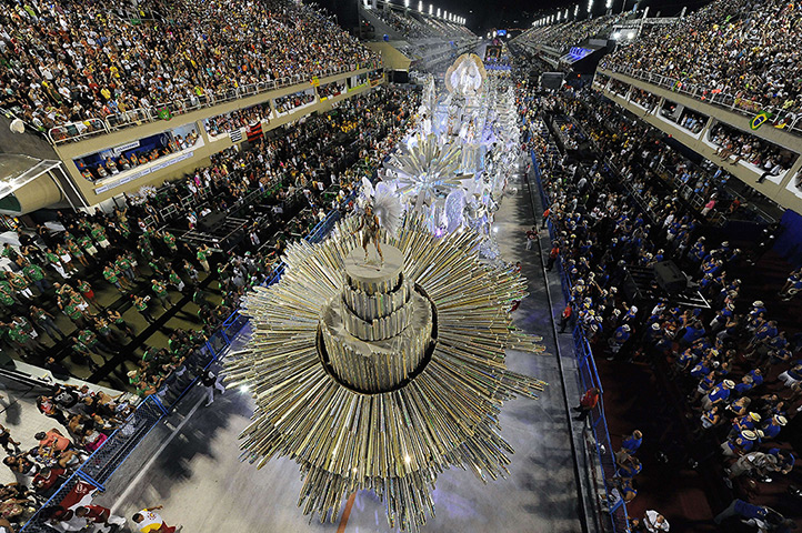 Rio Carnival: Renascer Jacarepagua samba school