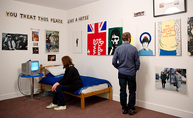 Jeremy Deller: Jeremy Deller: Joy in People. 