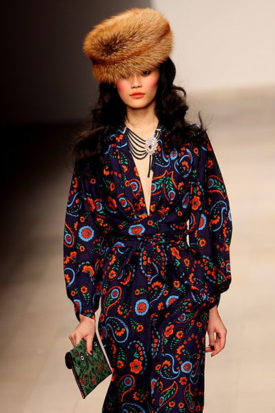 LFW 22 Gallery: Model in Issa print dress
