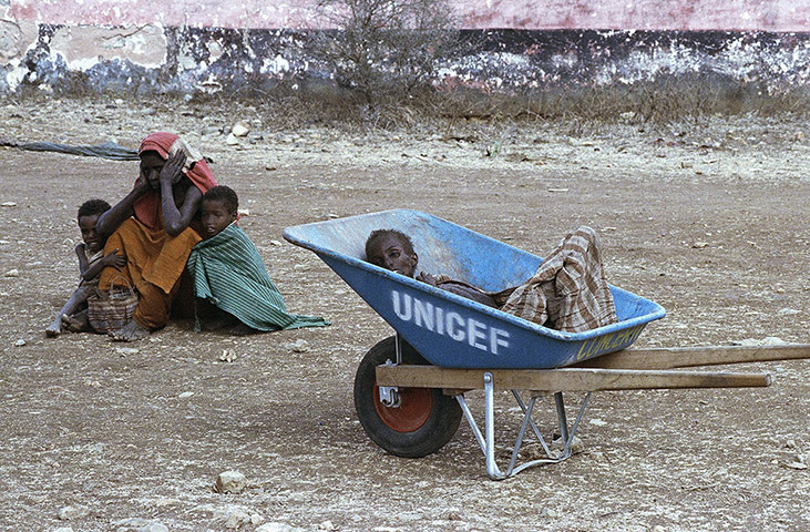 Somalia timeline: a mother mourns the death of her son