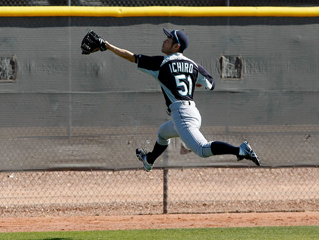 MLB spring training: Seattle Mariners right fielder Ichiro Suzuki