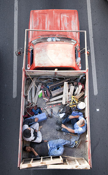Car Poolers: Car Poolers, by Alejandro Cartagena