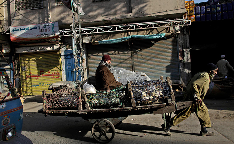 24 hours in pictures: Rawalpindi, Pakistan