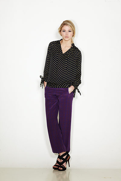 Key Fashion Trends: Model in paisley prints 