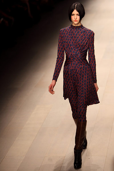 LFW 23 gallery: Model for Issa AW12 show