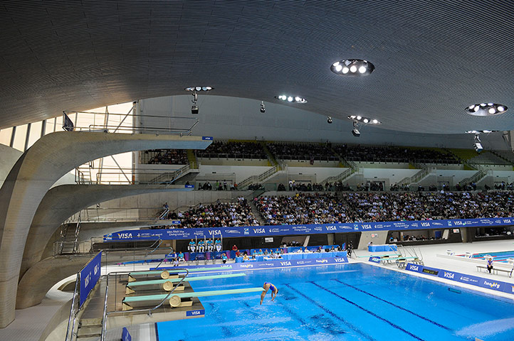 Diving Thursday: There's a packed house in the Aquatics centre FINA Diving world cup