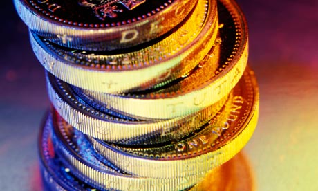 A pile of one pound coins