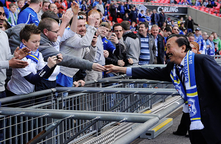 Carling Cup: Cardiff City's Malaysian owner Tan Sri Vincent Tan