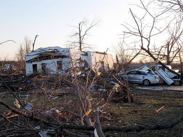 midwest-tornadoes: Harveyville Kansas tornado