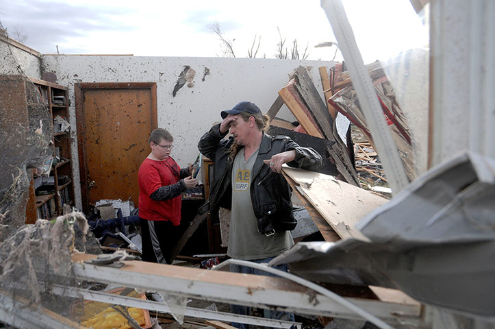 midwest-tornadoes: Harrisburg Storm