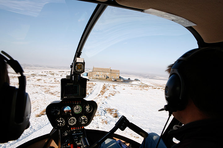 Tan Hill Inn: Helicopter approach